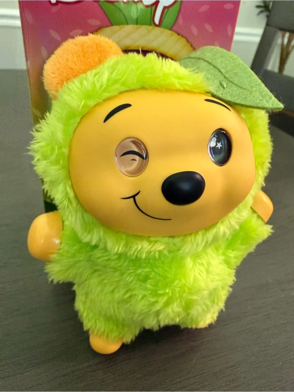 Disney Fresh Picked Pooh Green Apple Vinyl Plush Collectable Bag Charm Key Ring